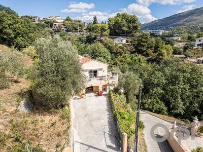 Villa - 125 m² - 5 pièces