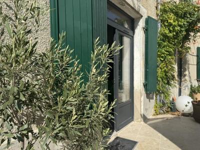 Maison de village - 400 m² - 12 pièces