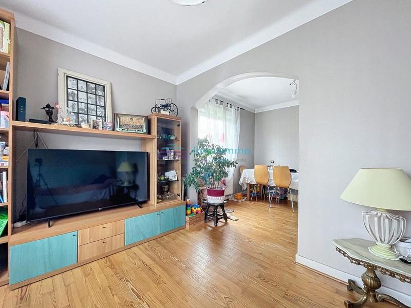 Maison - 82 m² - 5 pièces