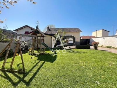 Maison - 126 m² - 5 pièces