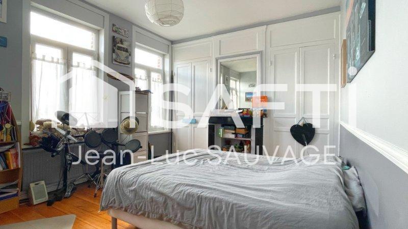 Maison - 160 m² - 5 pièces