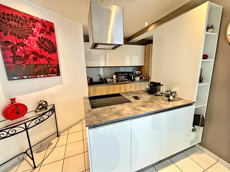 Appartement - 67 m² - 4 pièces
