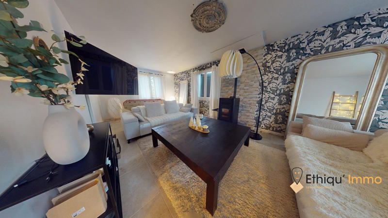 Maison - 110 m² - 5 pièces