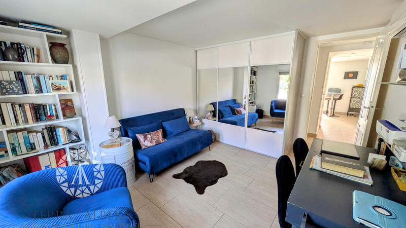 Villa - 145 m² - 6 pièces