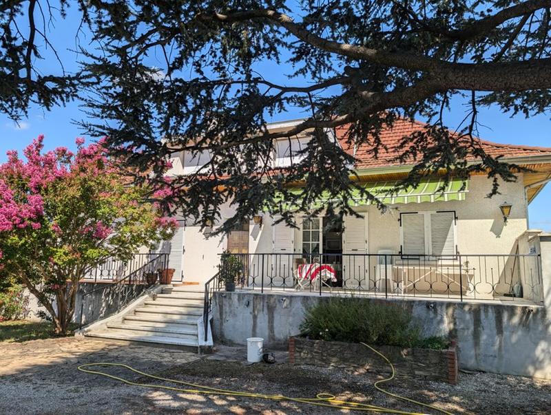 Maison - 181 m² - 8 pièces