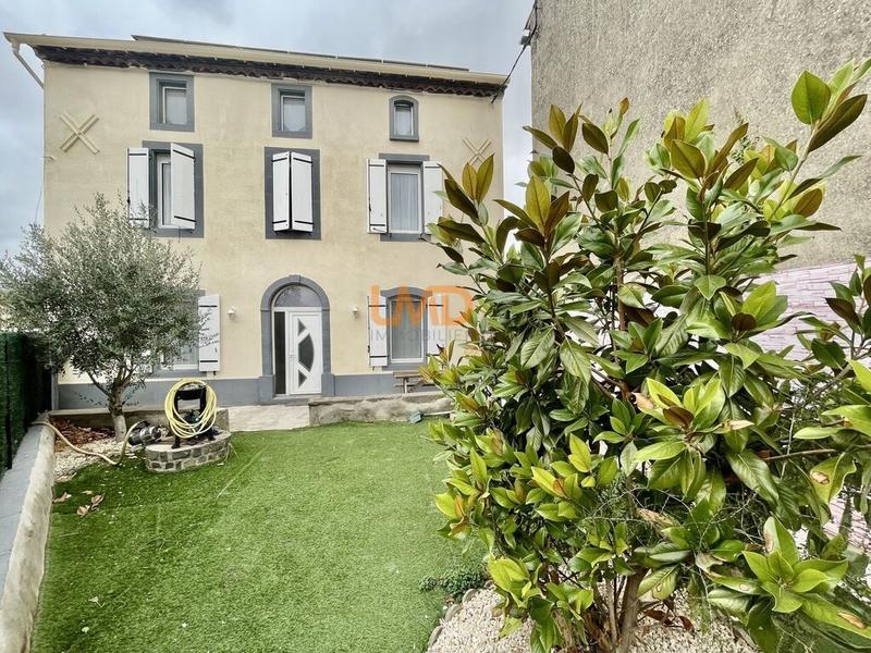 Maison - 177 m² - 7 pièces