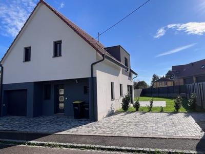 Maison - 114 m² - 4 pièces