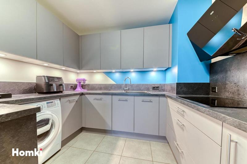 Appartement - 92 m² - 4 pièces