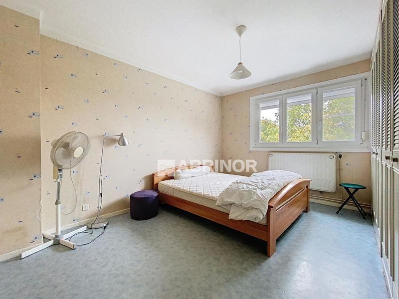 Maison - 105 m² - 6 pièces