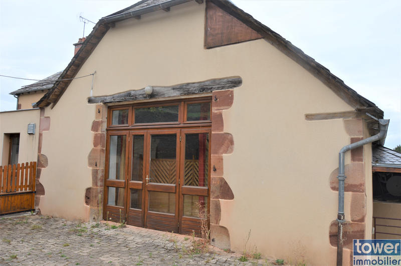 Maison - 300 m² - 13 pièces