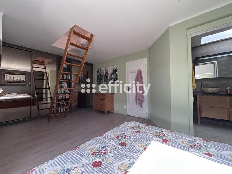 Maison - 130 m² - 4 pièces