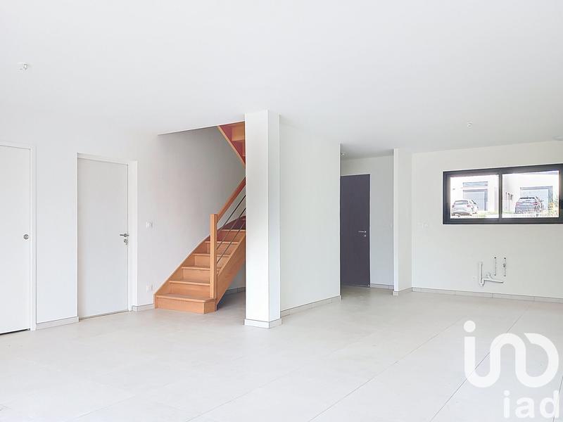 Maison - 106 m² - 5 pièces