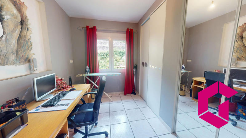 Maison - 182 m² - 8 pièces