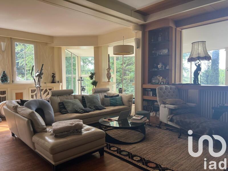 Maison - 160 m² - 5 pièces