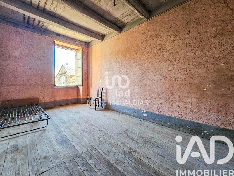 Maison - 204 m² - 10 pièces