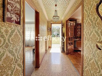 Maison - 155 m² - 8 pièces