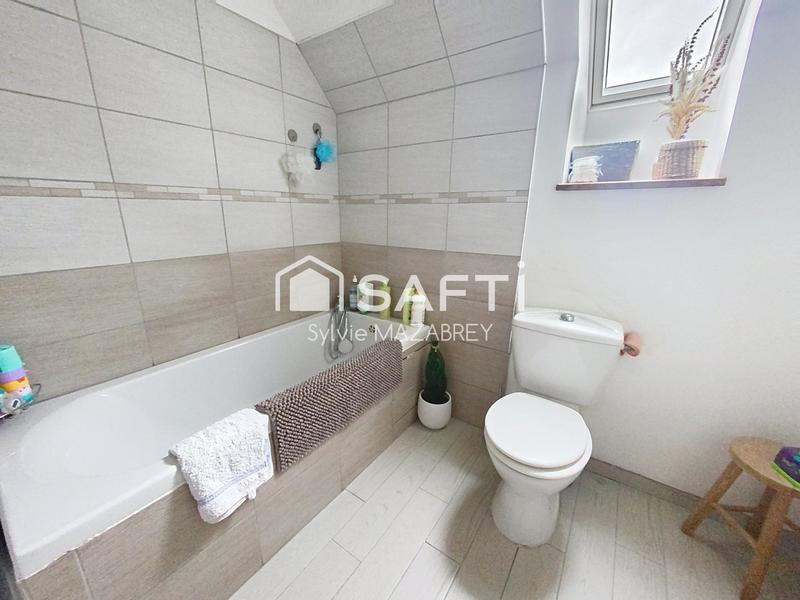 Maison - 122 m² - 5 pièces