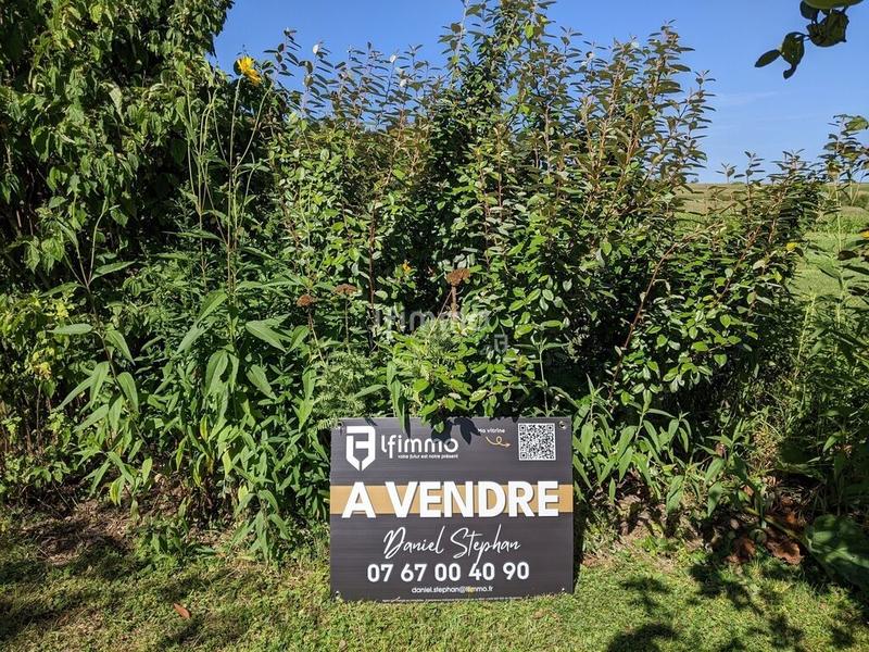 Terrain constructible - 700 m²