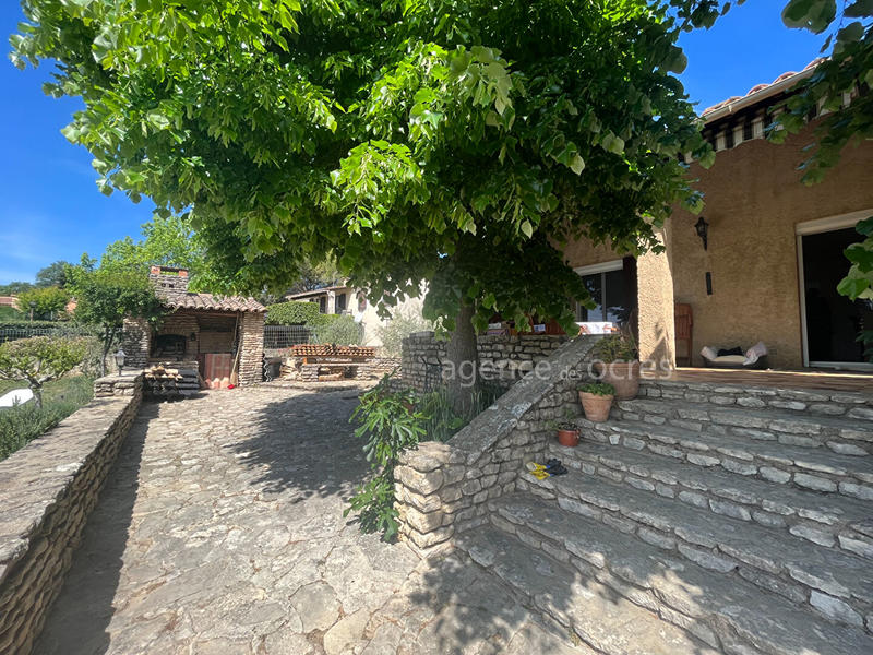 Maison - 109 m² - 4 pièces