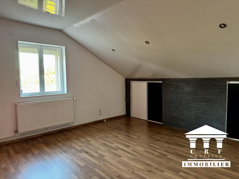 Maison - 159 m² - 7 pièces