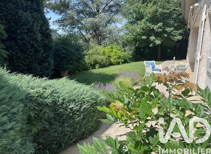 Maison de maîtres - 183 m² - 7 pièces