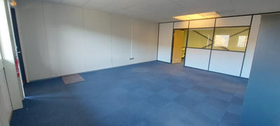 Bureau - 51 m² - 2 pièces