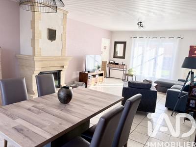Maison - 99 m² - 5 pièces