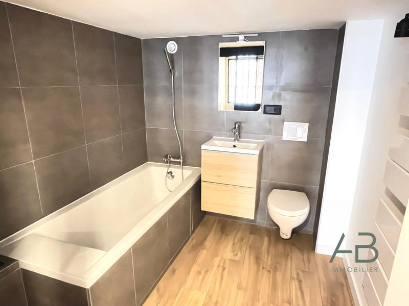 Appartement - 49 m² - 2 pièces