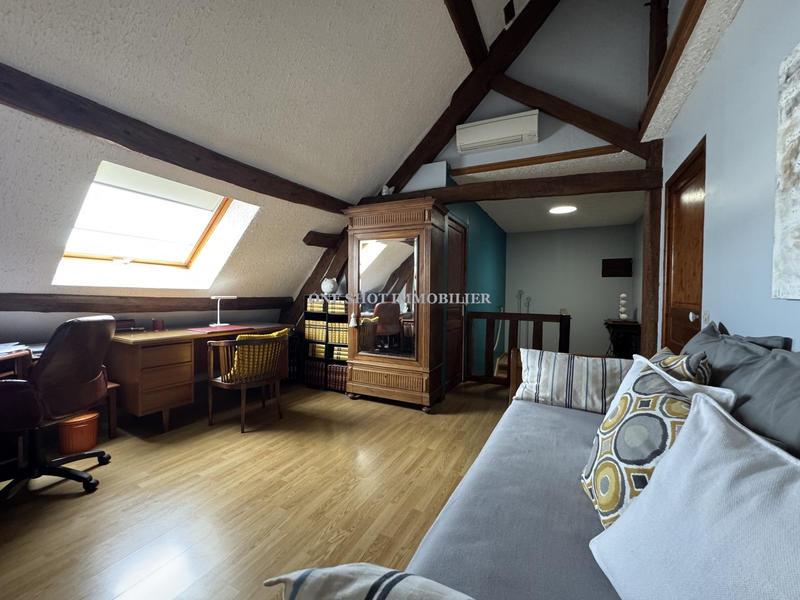 Maison - 163 m² - 5 pièces