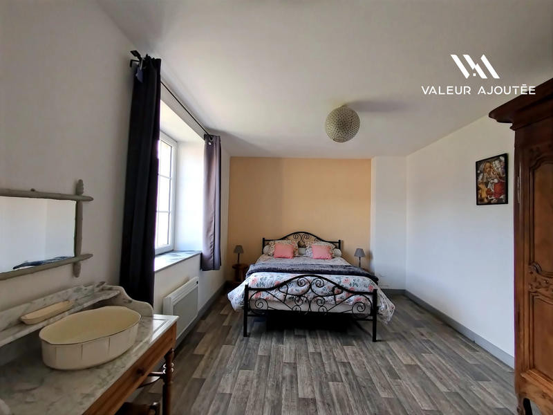 Maison - 138 m² - 7 pièces