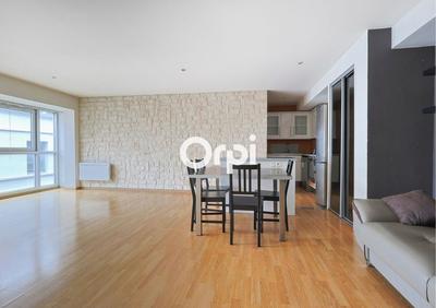 Appartement - 70 m² - 3 pièces