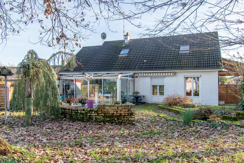 Maison - 143 m² - 5 pièces