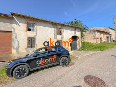 Maison - 200 m² - 2 pièces