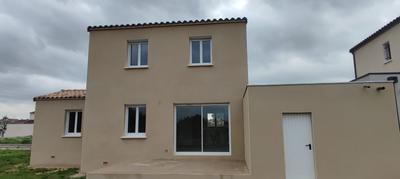 Maison - 80 m² - 4 pièces