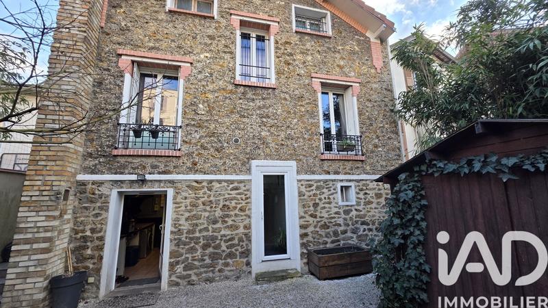 Maison - 88 m² - 4 pièces