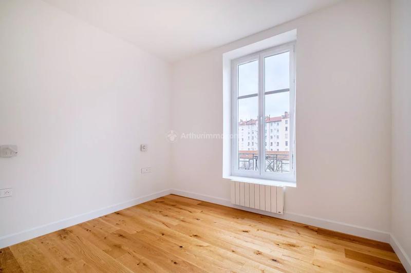 Appartement - 120 m² - 4 pièces