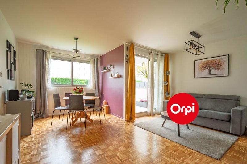 Appartement - 103 m² - 5 pièces