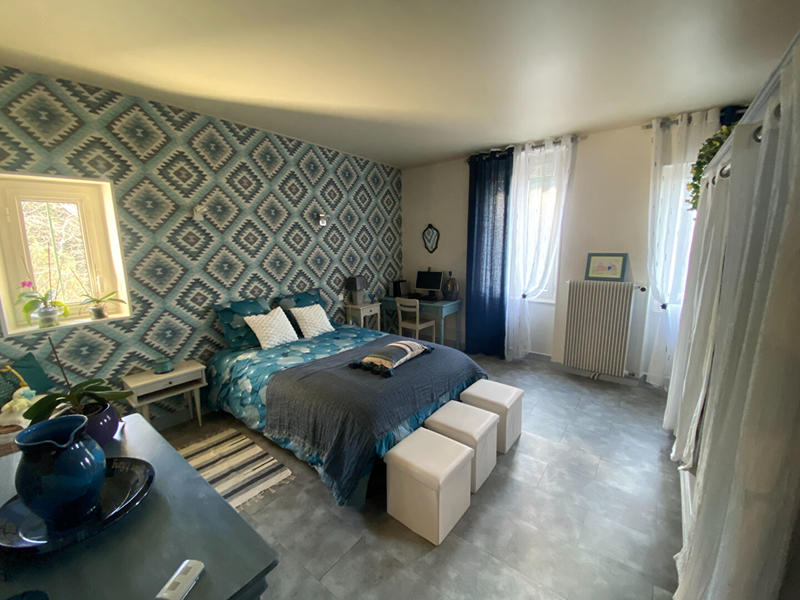 Maison - 210 m² - 5 pièces