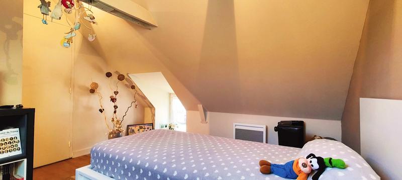 Maison - 165 m² - 8 pièces