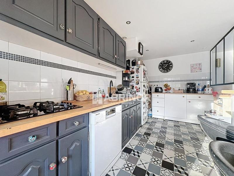 Appartement - 84 m² - 3 pièces