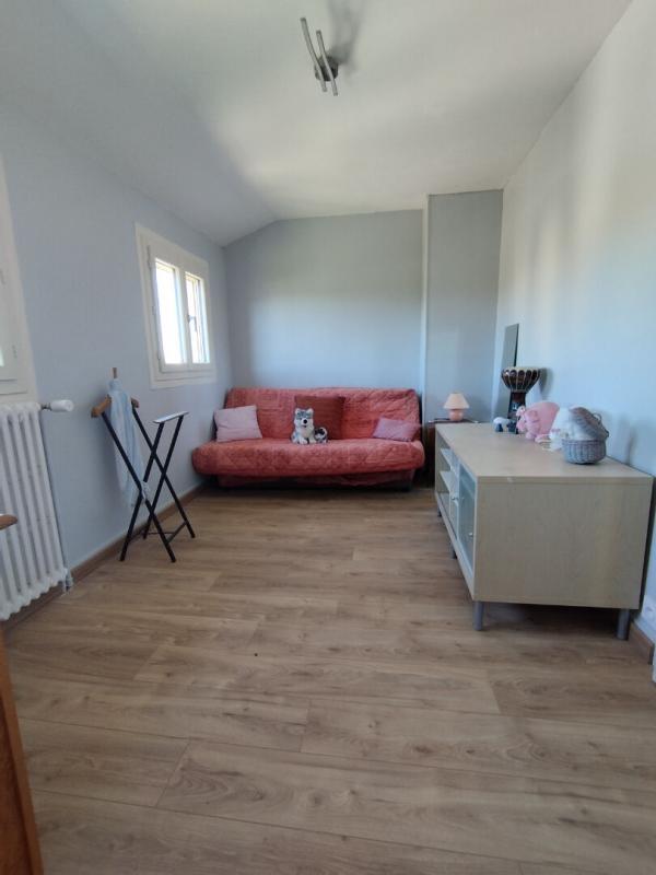 Maison - 195 m² - 9 pièces