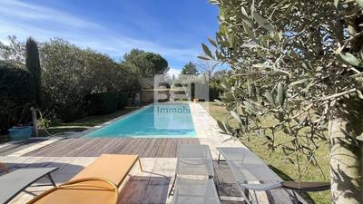 Maison - 155 m² - 6 pièces