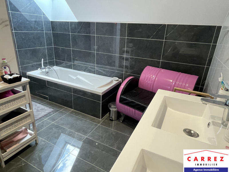 Maison - 129 m² - 6 pièces