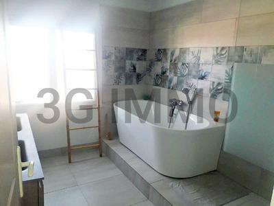 Mas - 220 m² - 7 pièces