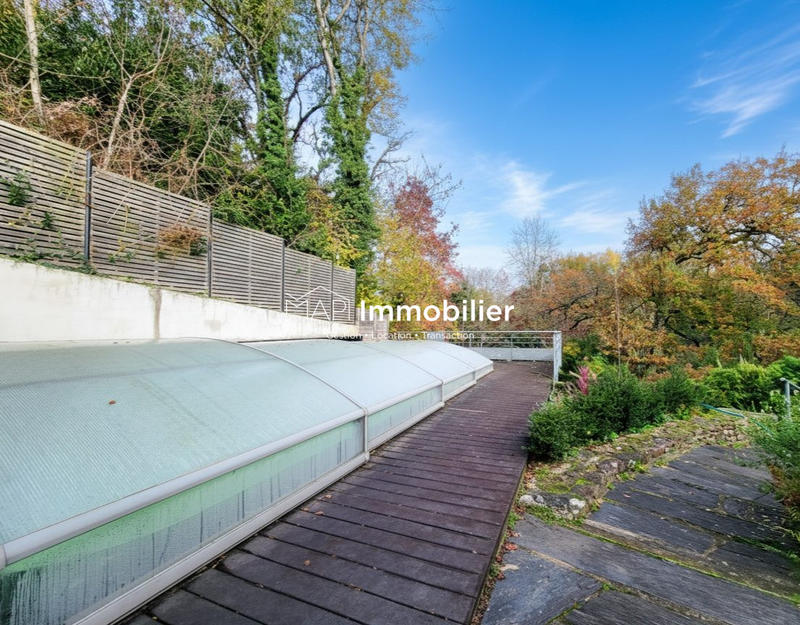 Maison ancienne - 160 m² - 7 pièces