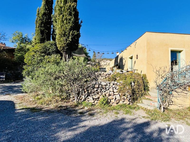 Local commercial - 151 m²