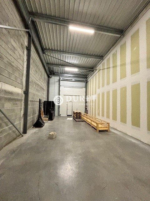 Local d'activités - 509 m²