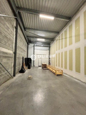 Local d'activités - 509 m²