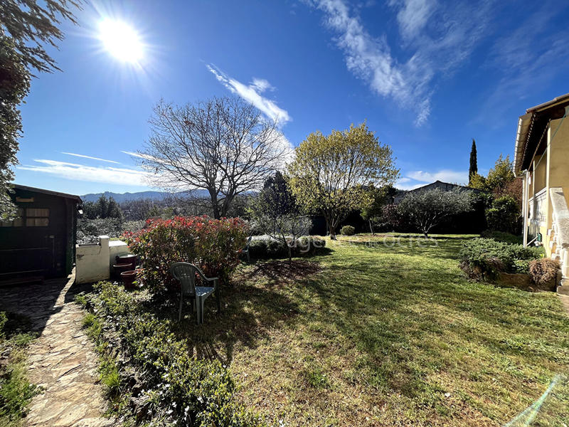 Maison - 146 m² - 5 pièces