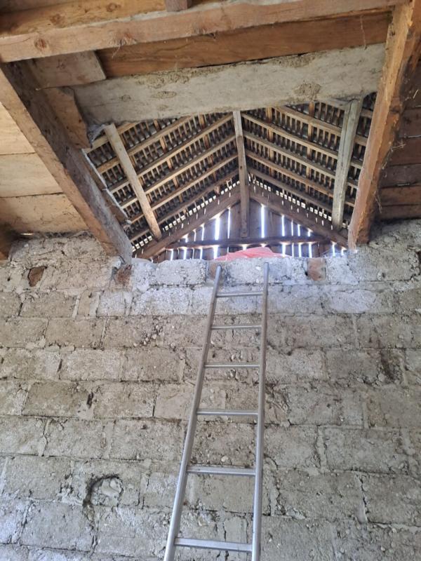 Grange - 80 m² - 2 pièces